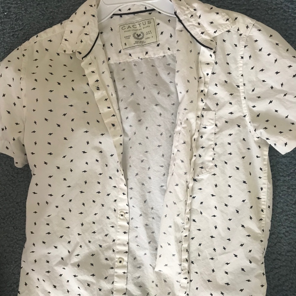 Button Short Sleeve Shirt